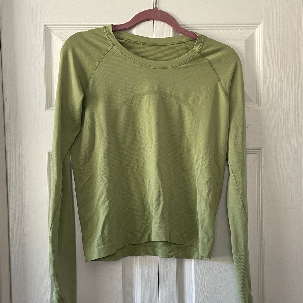 lululemon athletica Olive Swiftly Tech Long Sleeve Tee